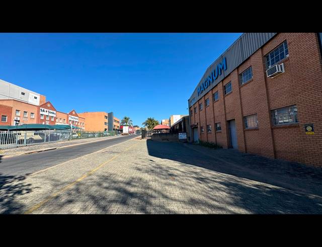 399M² WAREHOUSE TO LET IN EASTGATE